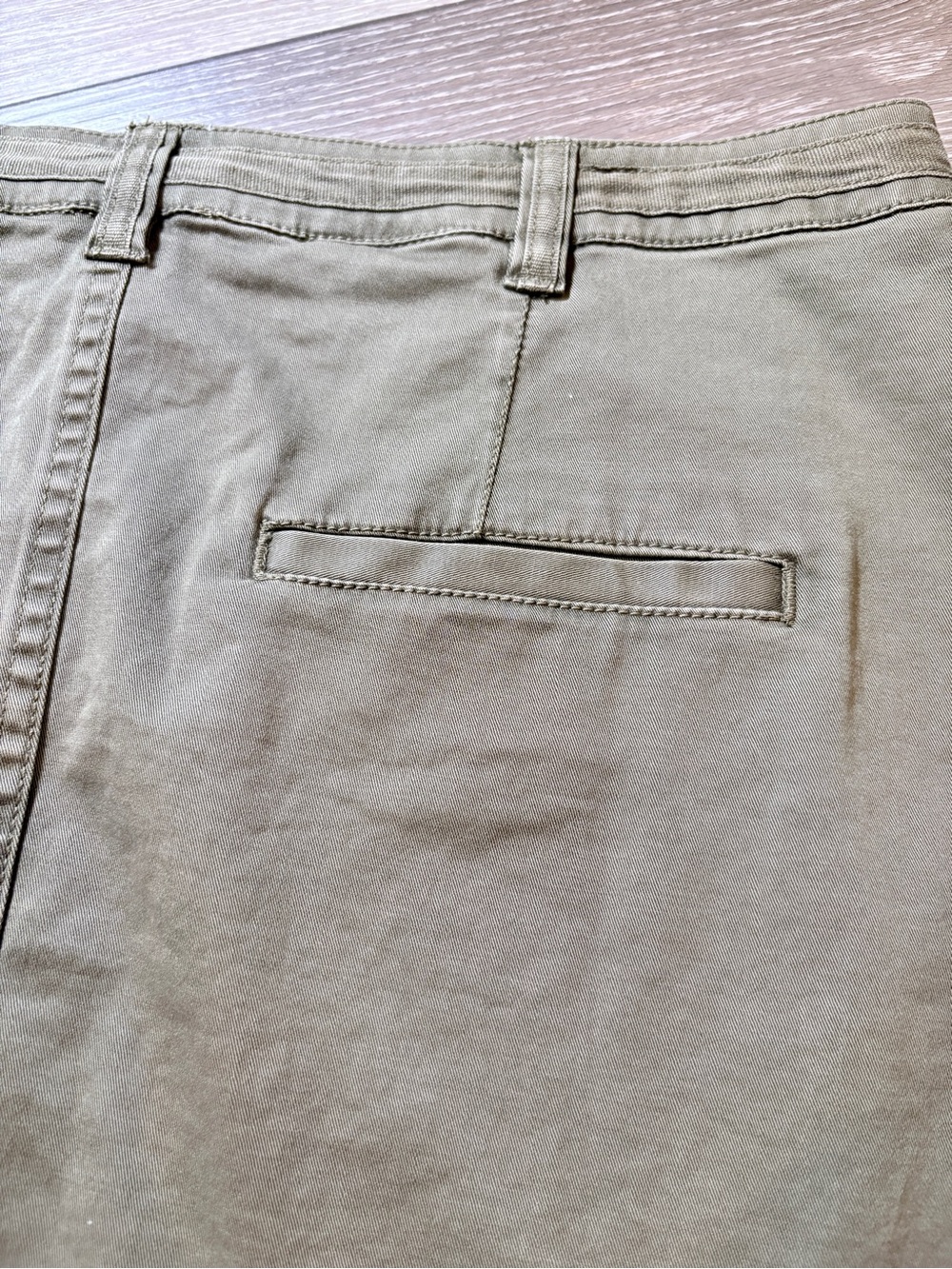 Pilcro Army Green Button-Down Skirt Size 14 - Picture 5 of 7